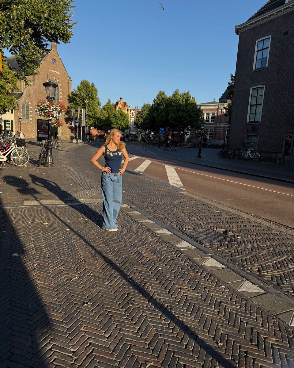 Anna Duboc tweet media