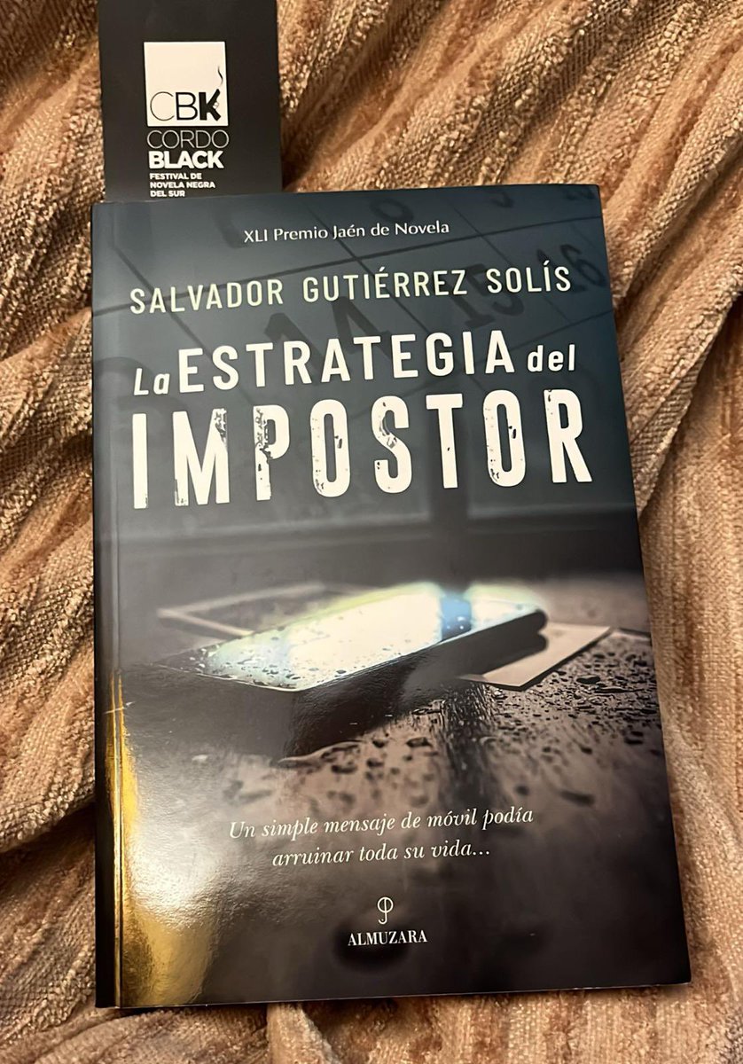 Walladaomeya's tweet photo. @gutisolis Ánimo y suerte Salva, #Tútecuras amigo; mientras tanto, Jose Manuel y yo estamos inmersos, fascinados, atrapados con tu apasionante novela #Seguimos y volveremos a abrazarnos https://t.co/xZm7BFxW39
