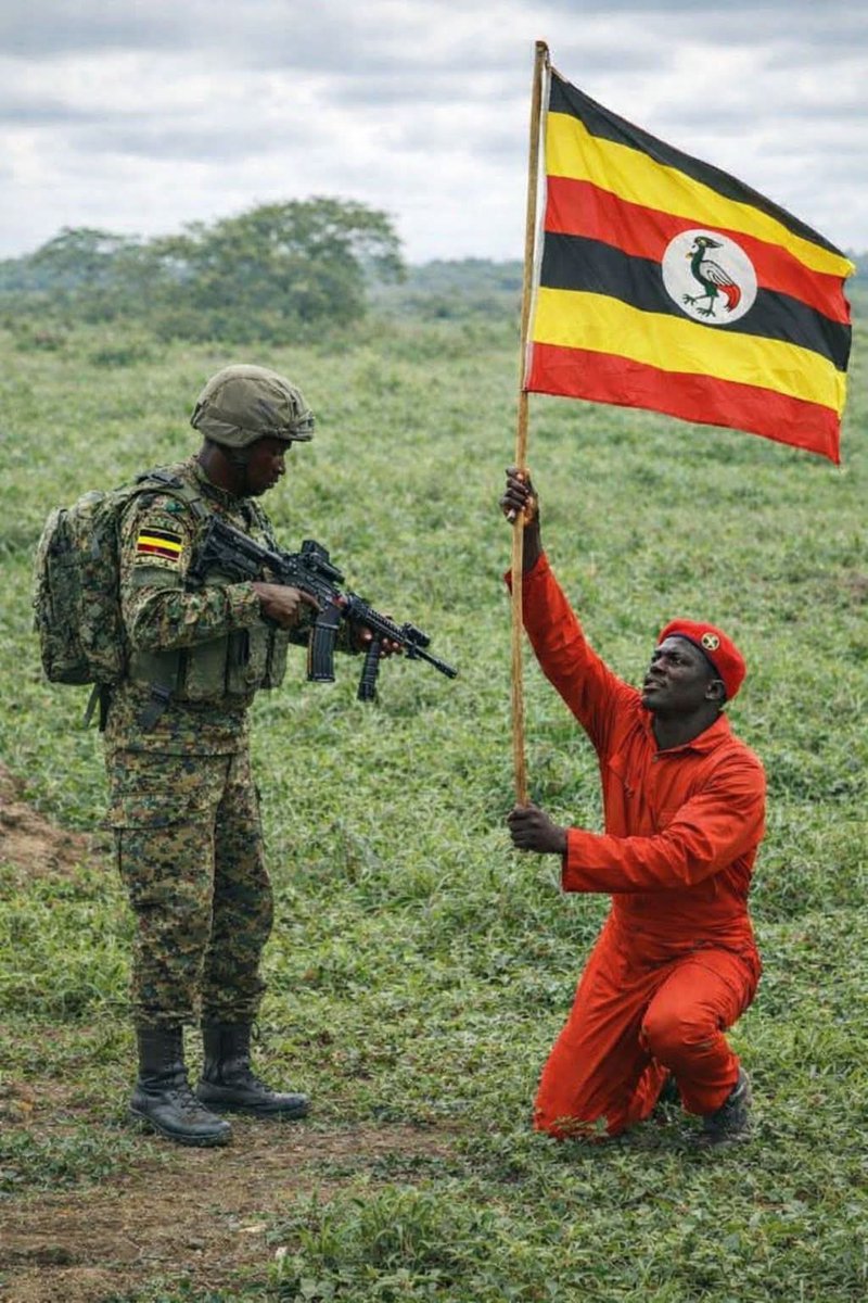 JMwandha's tweet photo. @PSSEKABIR @SarahBireete Raise your flag. 🇺🇬 🇺🇬 🇺🇬 🇺🇬 🇺🇬 🇺🇬 🇺🇬 @ProtestVoteUg @Humanrights256 @uk_nup @NUP_Ug @ekakoro_peter https://t.co/KOI0Tm8fxc