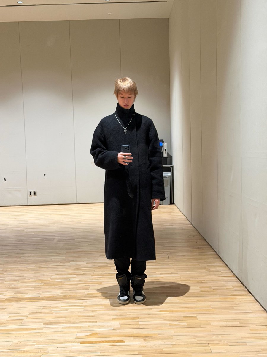 zhaoyufancokr's tweet photo. [251231] Martin weverse posts

sunset

#MARTIN #마틴 https://t.co/I8PzYcqJJd