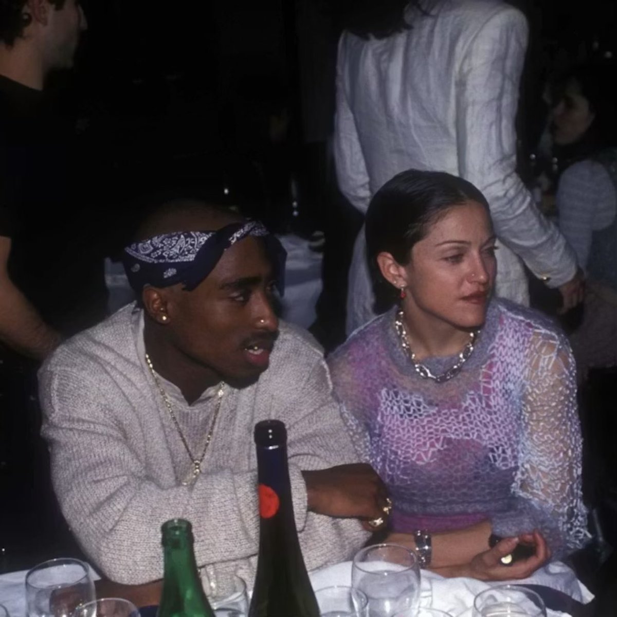 DailyRapFacts's tweet image. Tupac’s “Break Up” letter he wrote Madonna has surfaced 📝