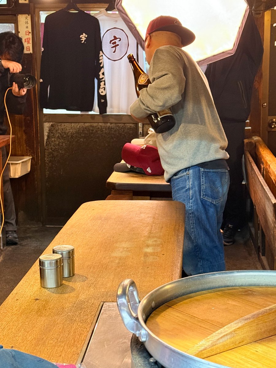 NMBE_SHOG's tweet image. 本年はNEW ERAさん、２商品のお手伝いができました
来年もいくつかお手伝いさせていただく予定ですので宜しくお願いいたし〼
酔い良い年末年始をお過ごしください
＃宇ち多゛
＃ANK
＃まるます家
＃NEWERA
＃NMBE
＃NMBE_PROUCT