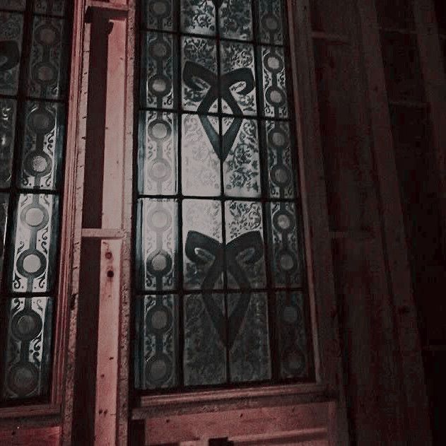 RiseofShadowRol's tweet image. ᅠ ‍ᅠᅠ ‍ᅠ  𝐁𝐈𝐄𝐍𝐕𝐄𝐍𝐈𝐃𝐎𝐒 𝐀  𝐑𝐨𝐒
ᅠ ‍ᅠᅠ ‍ᅠᅠ  「𝐑𝐢𝐬𝐞 𝐨𝐟 𝐒𝐡𝐚𝐝𝐨𝐰𝐬」

Rol literario basado en los libros de Cazadores de Sombras 𝒃𝒚 Cassandra Clare.

✔️ Canon literario
✔️ OCs permitidos
✔️ Tramas Canon &amp;amp; AU

Para info y postulaciones, DM abierto.