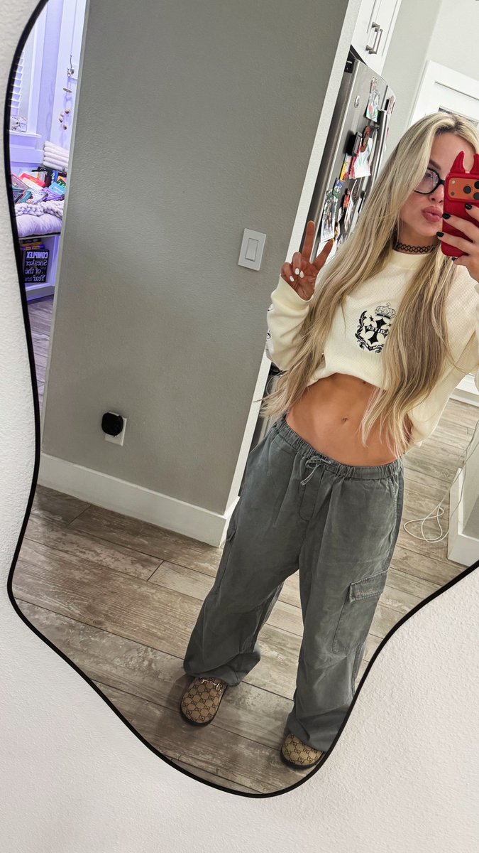 YaOnlyLivvOnce's tweet image. Ft Meyers