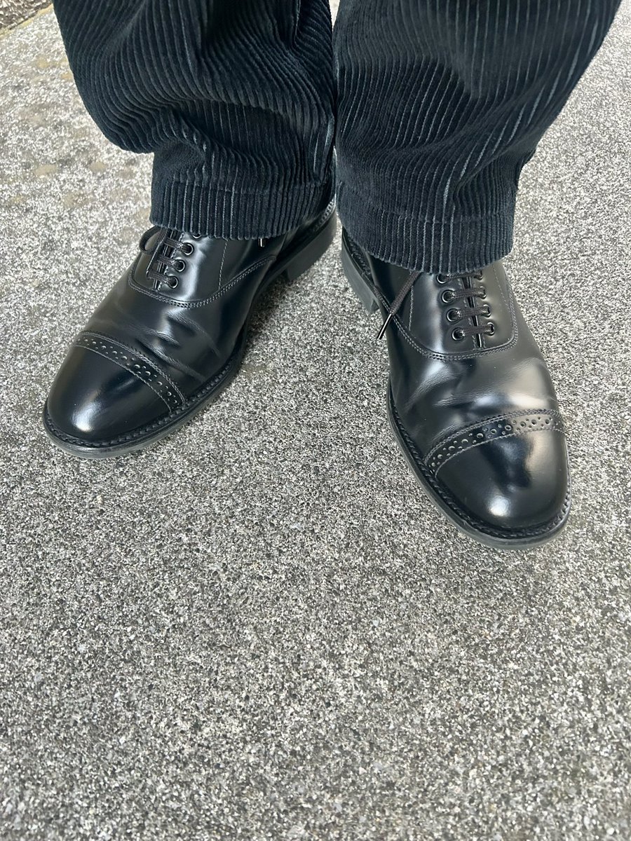 rk0423e30's tweet image. 去年あたりまでは毎年着画全画像をアップしてたけど面倒くさいからやめたw

バイバイ2025👋🏻

#オレカジ
#sanders