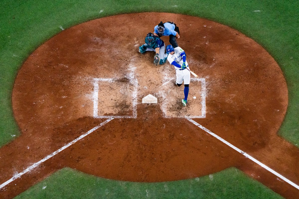 BlueJays's tweet photo. The view from the roof of George’s ALCS-Winning swing! #SpringerDinger https://t.co/PSJwruJu5S