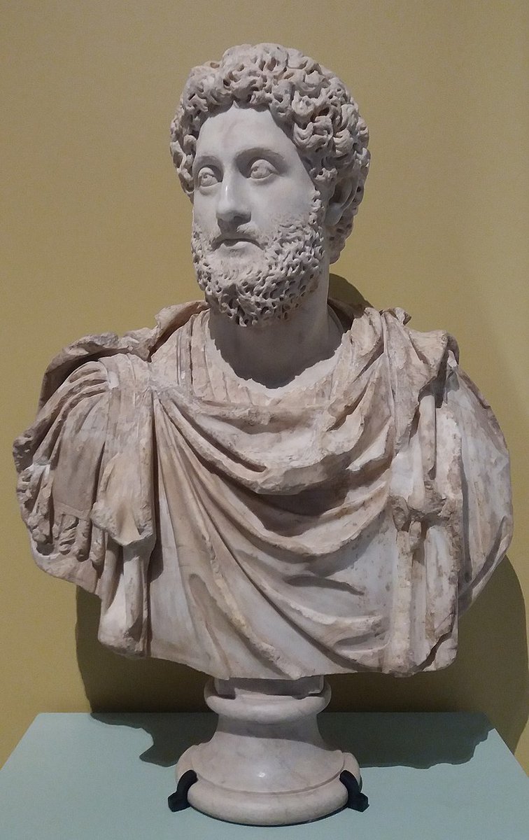 NathanFrancis__'s tweet image. 👑#Commodus, Emperor of Rome (180-192), was assassinated #OTD 31 December 192 AD.

He was first poisoned by his lover Marcia, but when he vomited up the poison, a wrestler strangled him in the bath. He was 31. #AncientRome