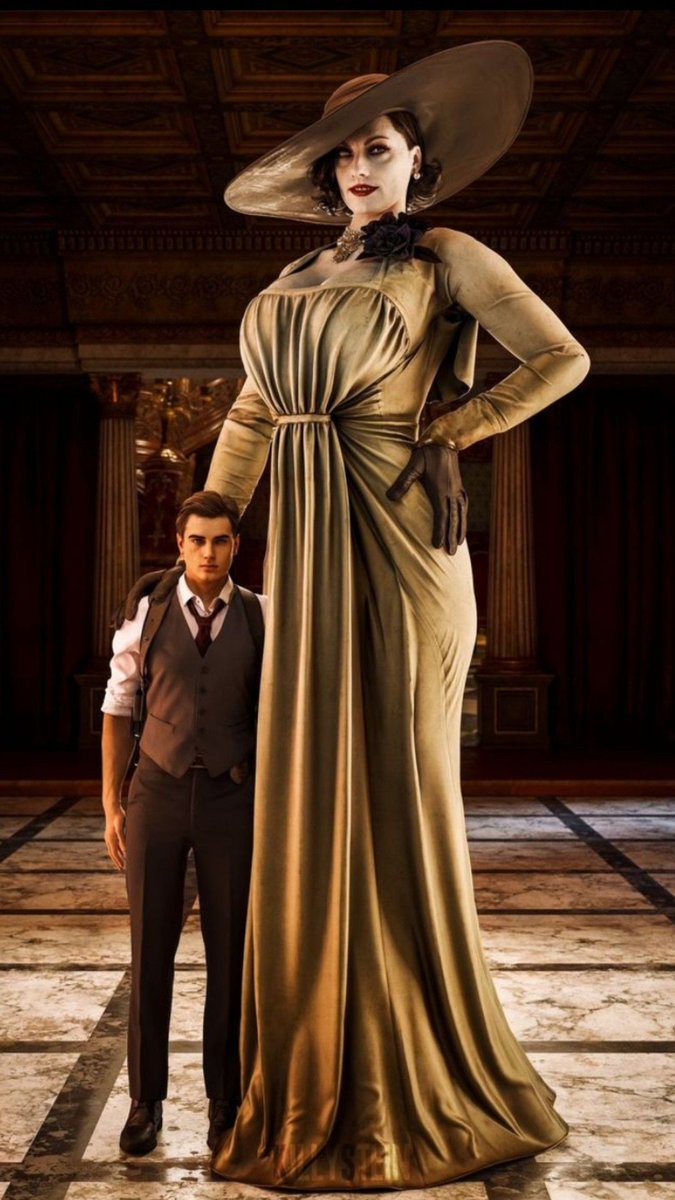 THECOUNTESSRP's tweet image. "When they don't believe in a Giantess."