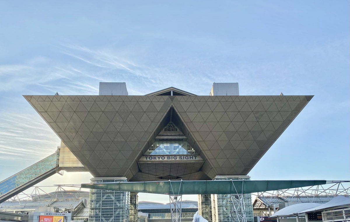 原稿終わらんかったけどお手伝いでおる
終わったら年越し村事変よ〜〜〜〜✊‼️
そして年明けもまた入院です😃良いお年を！！！