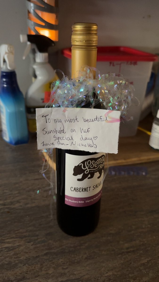 MistressNeilani's tweet photo. This has been the best birthday! I love being spoiled! I mean I'm always spoiled but today has been extremely special! 💖👸🏼🩷💋

$10k is so special! 🥺🥺🥺 https://t.co/6x2HeLHqyn