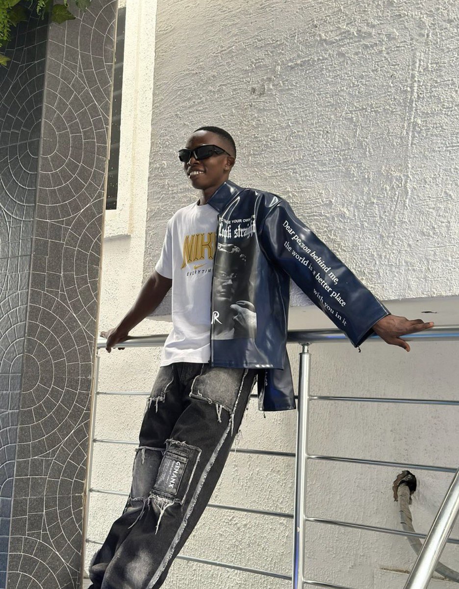 FLOYD LOWKEY💰 tweet media