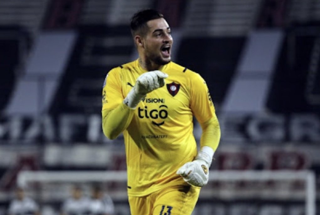 ¡JEAN FERNANDES VUELVE AL RUEDO!

El arquero brasileño firmó con el #AméricadeCali. El contrato del exCerro Porteño será por un año. Viaja el 3 de enero rumbo a Colombia. 

#LaGranJugada 
<a href="/rockandpop955/">Rock&Pop Paraguay</a> 
<a href="/nanduti/">Radio Ñandutí</a>