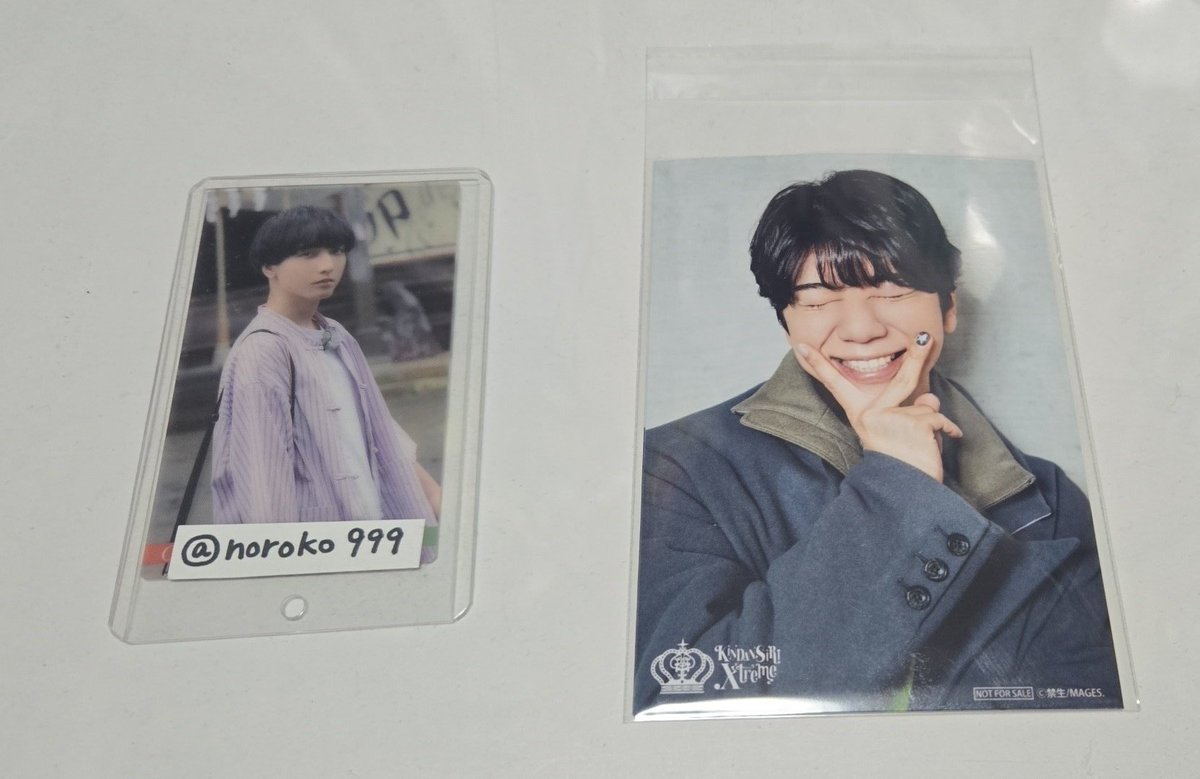 のろこ tweet media