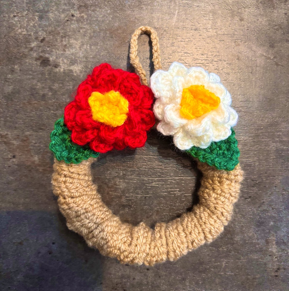 手編みしめ縄🎍
動画➡️ youtu.be/VF9-OLAVBGg?si…
 #かぎ針