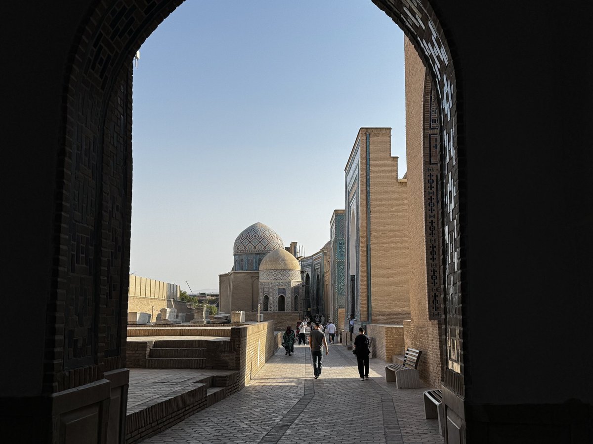 Dogs275's tweet image. 2025年初訪問
中国🇨🇳（挥春、延吉、哈尔滨、三亚、银川、遵义等）
ベトナム🇻🇳（ハノイなど）
ウズベキスタン🇺🇿（タシケント、サマルカンド）
韓国🇰🇷、そして日本🇯🇵もあった。
今年はよく色んな所行きました…。来年も飛びまくります。