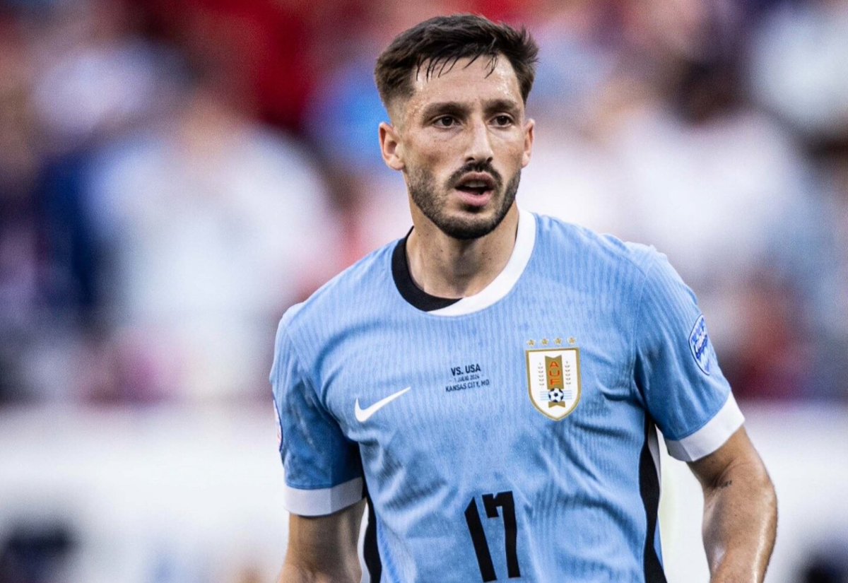 AHORA| <a href="/RiverPlate/">River Plate</a> acaba de cerrar a Matías Viña. El ahora ex <a href="/Flamengo/">Flamengo</a> se hará revisión en los próximos días. Todos los #uruguayos los sábados a las 11.00 en <a href="/Embajadores_gol/">Embajadores del Gol</a> por <a href="/ElEspectadorUy/">El Espectador Deportes 🔊</a> ⚽🇺🇾