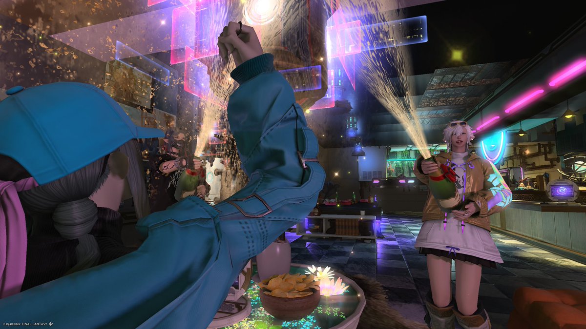 アハト tweet media