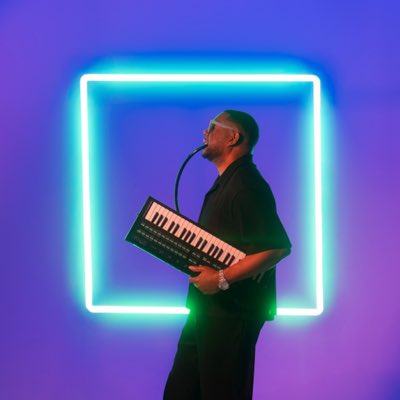 Mr Talkbox tweet media