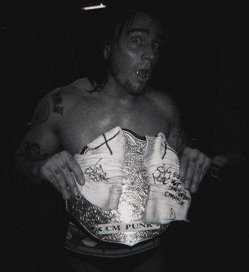 breeluvspunk's tweet image. 