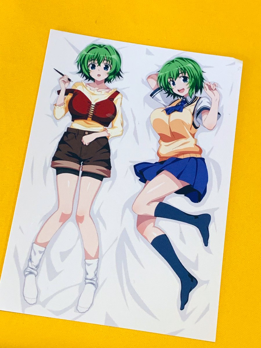 抱き枕を色々持ってきました
新作のちゃん様(大庭詠美)
NIKKE色々 