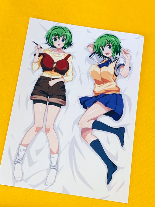 抱き枕を色々持ってきました
新作のちゃん様(大庭詠美)
NIKKE色々 