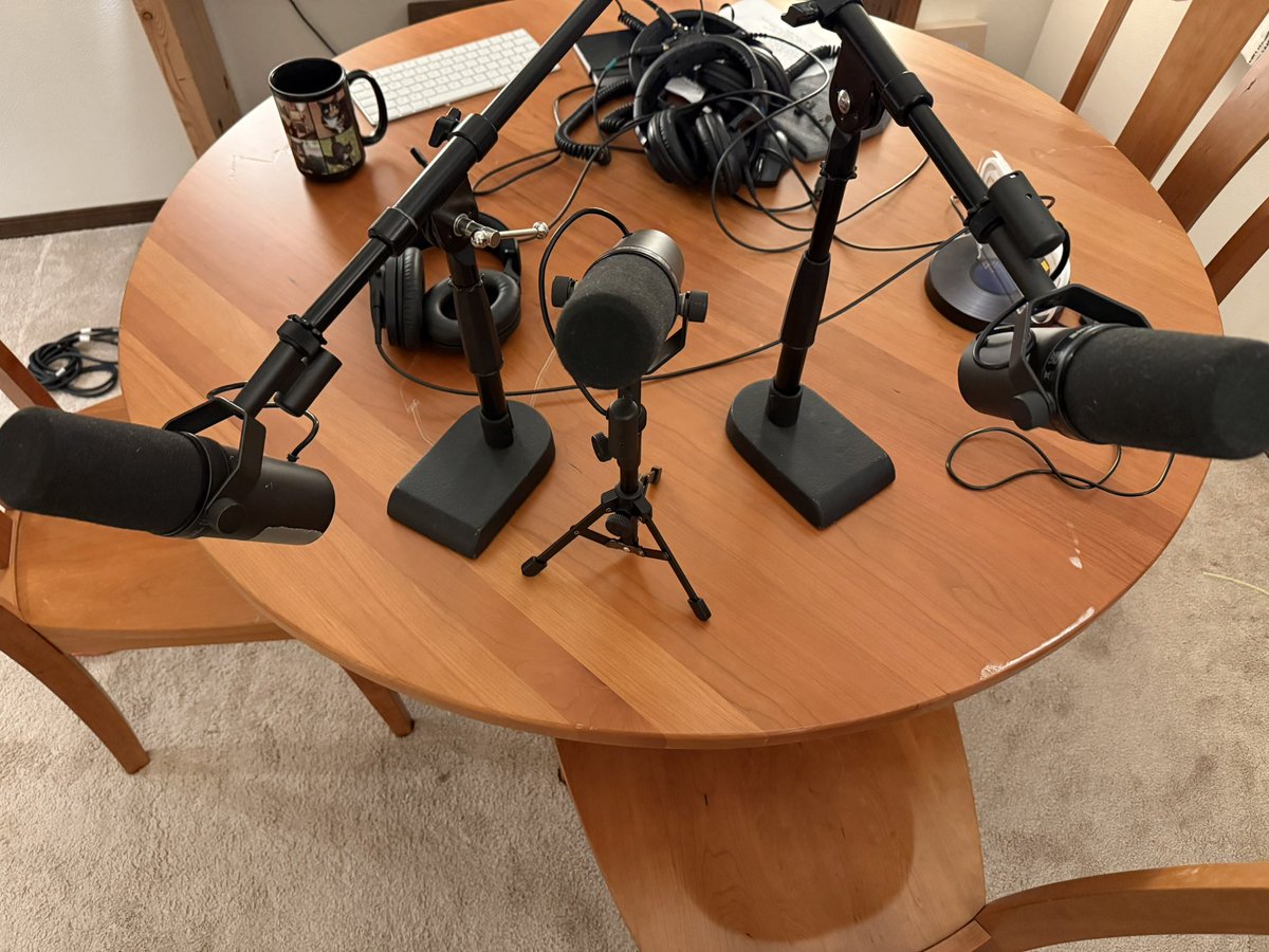 We wont be watching until 1/1 (still in theater) so “instant reaction” podcast will be out very late Thursday night. 

We just could not find the right timing with my (Miles) show (in a new years eve cover band) 🤮

On the bright side we got a new podcast table?