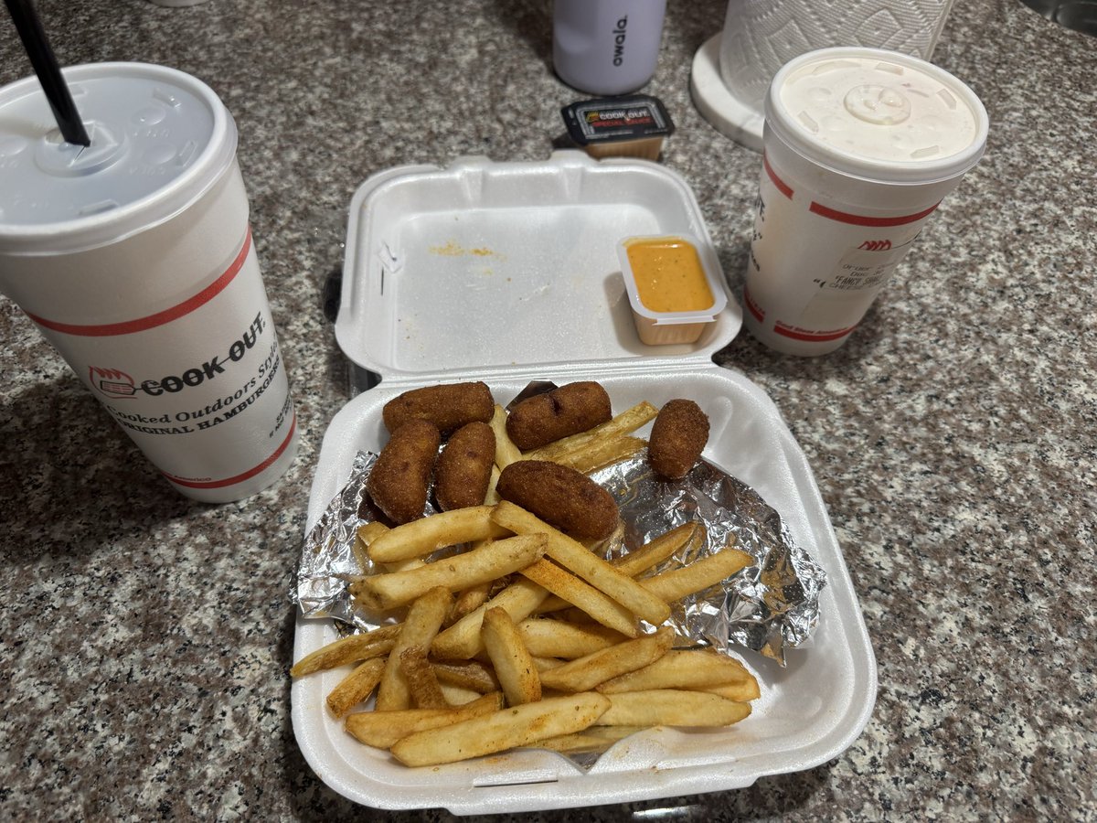 hannah montoya tweet media