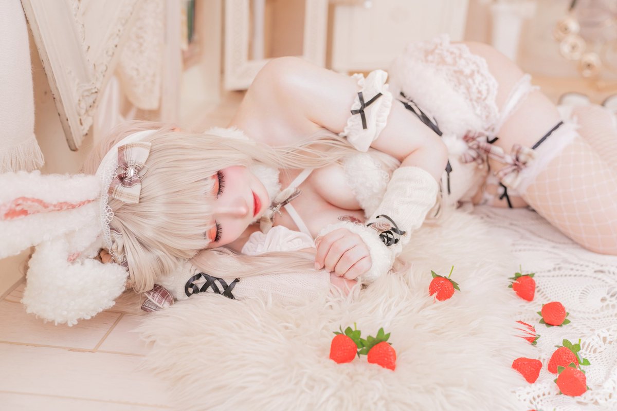 Shiki_Miyabi_'s tweet image. 🐇🤍 #oc