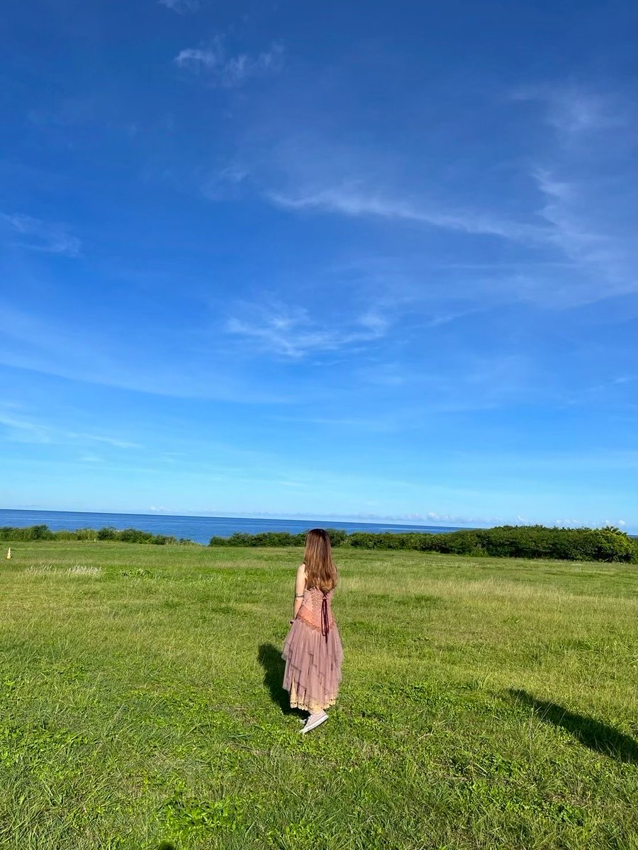2025年は本当にありがとうございました✨
今日は今年最後の日。
これまでの人生の中で1番濃い1年でした！
去年の自分からは今は想像も出来ません！
周りで一緒に音楽してくれている方々、音楽を聴いてくれて出会えた応援してくれている方々、皆さまのお陰で強くいられます！
