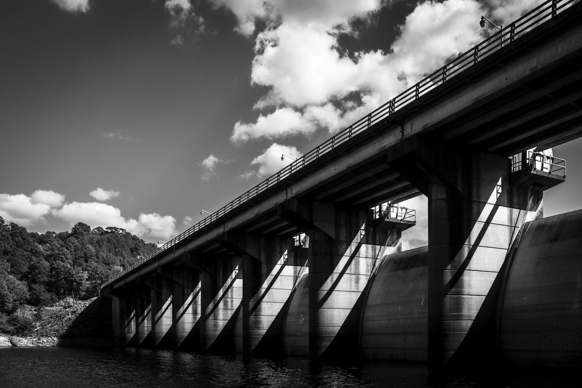 CesarDDV's tweet photo. Crossing into 2026: Thank those who've been your bridges/roads—guiding to forgiveness, hope &amp; joy—preparing for the ultimate bridge with Jesus.
To my loved ones who've cared for my family's journey: May 2026 bridge us to healthier, joyful living via God’s wisdom &amp; provision. https://t.co/WAyec0wMjL