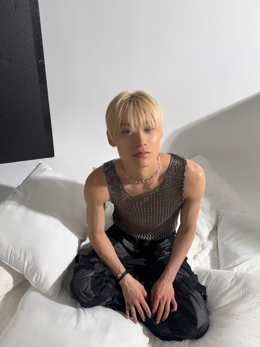 aloha_takamatsu's tweet photo. 🩵2025年ありがとうございました🩵

今年も沢山のことを経験させて頂きました!!
来年はもっと、いろいろなアロハを皆さんにお見せできると思うので!!楽しみにしていてください!!

来年もまっすぐに突き進むアロハをよろしくお願いします!!

#髙松アロハ https://t.co/C4WnMjoFFO