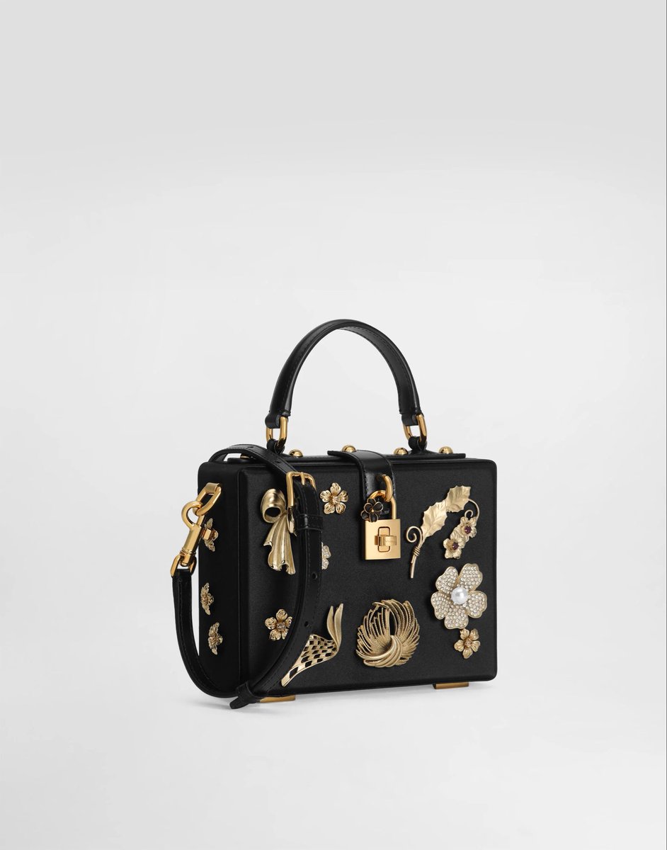 kirasupi's tweet image. ドルガバのバッグ、本当に可愛くてしんど…