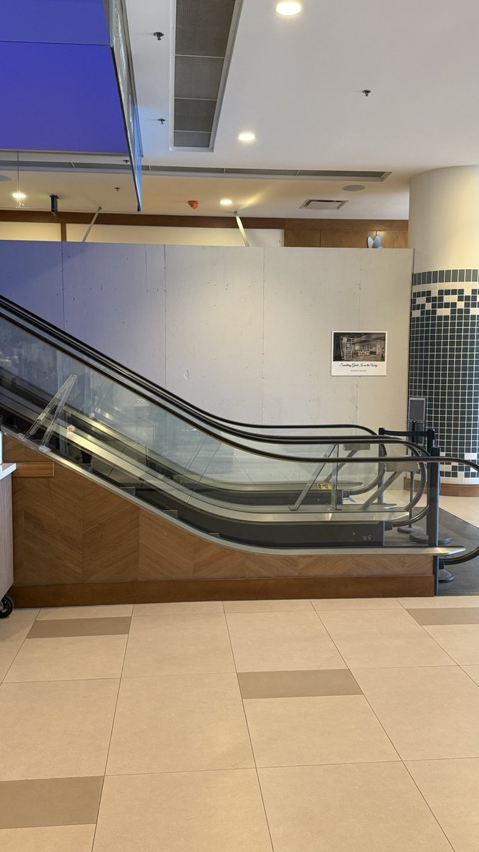 Parks And Cons tweet media