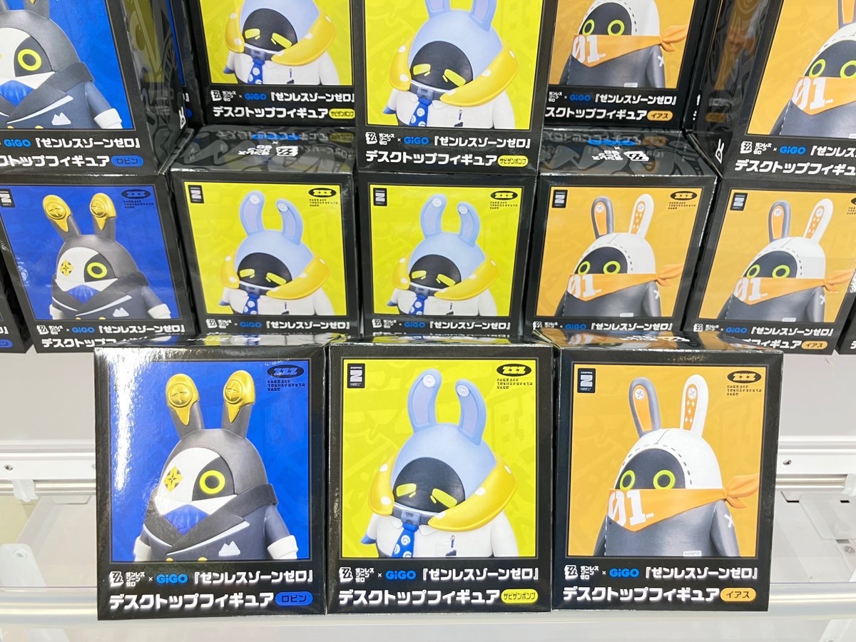 ゼンレスゾーンゼロ デスクトップフィギュア3種 + イアスぬいぐるみ