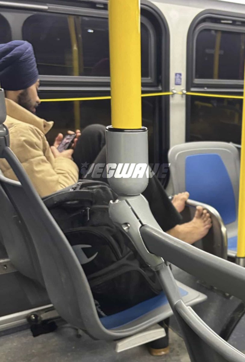 Garbage Human tweet media