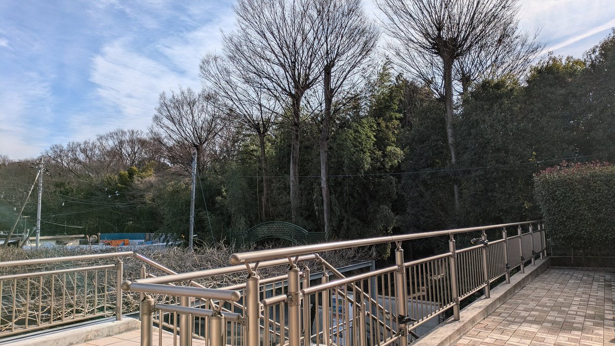 t59372000's tweet photo. 令和7年（2025年）も残すところ
あと12時間あまりとなりました。
皆さん今年1年ありがとうございました。来年も宜しくお願いします🙇 https://t.co/WGOfUdD9IT