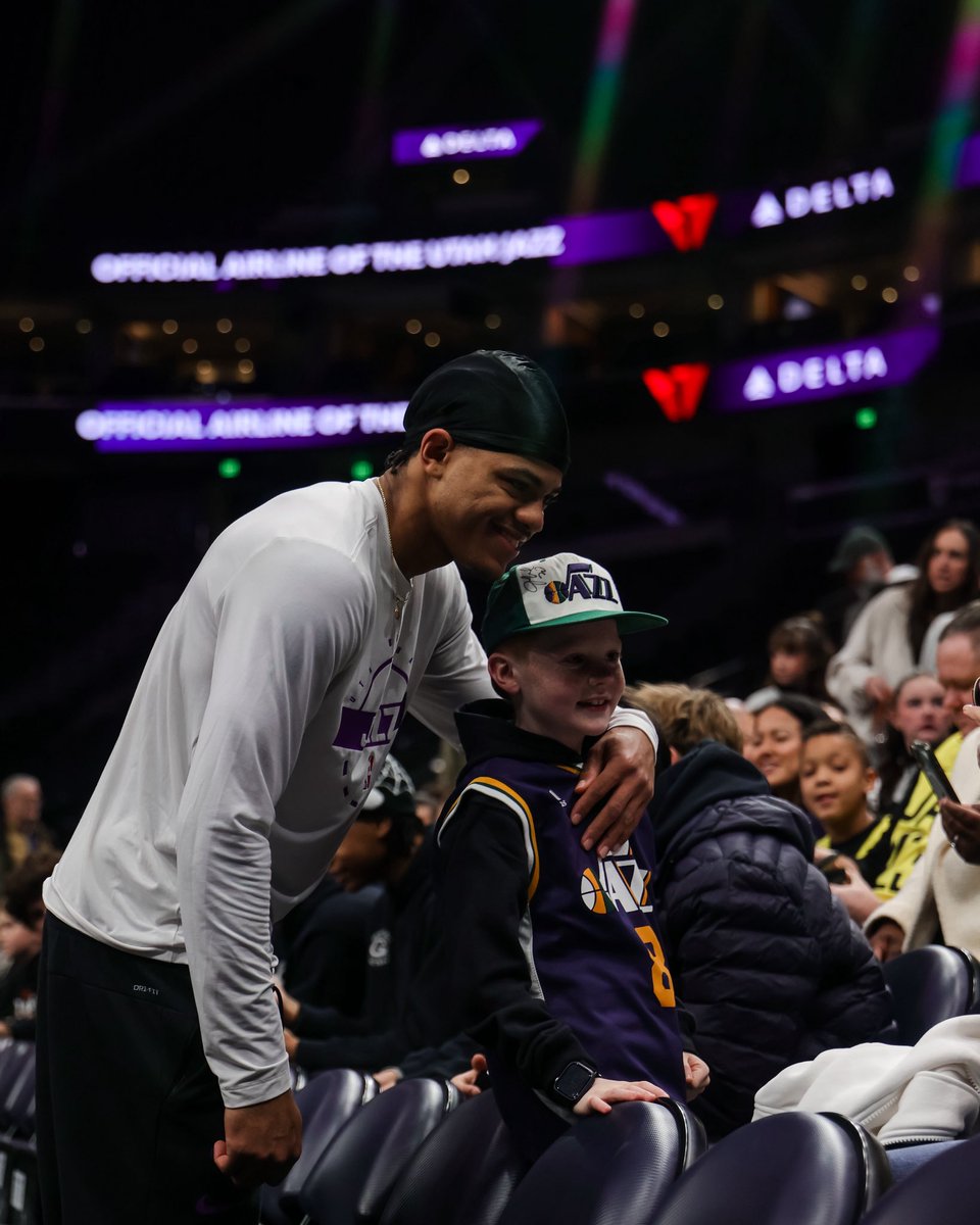 utahjazz's tweet image. show love 💜
vote key 🔑 

🌟 nba.com/jazz/allstarvo…

#TakeNote