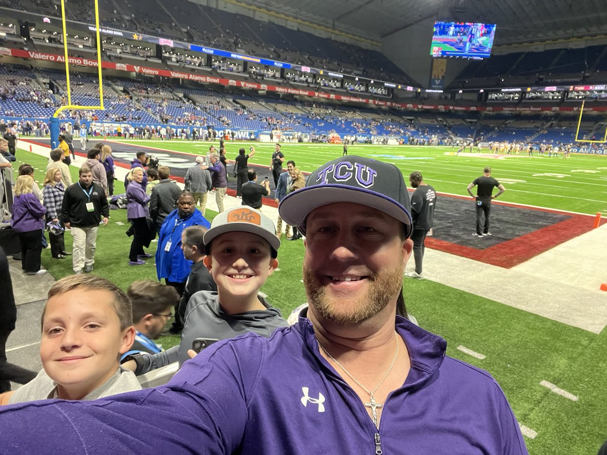 Coach Woodard tweet media