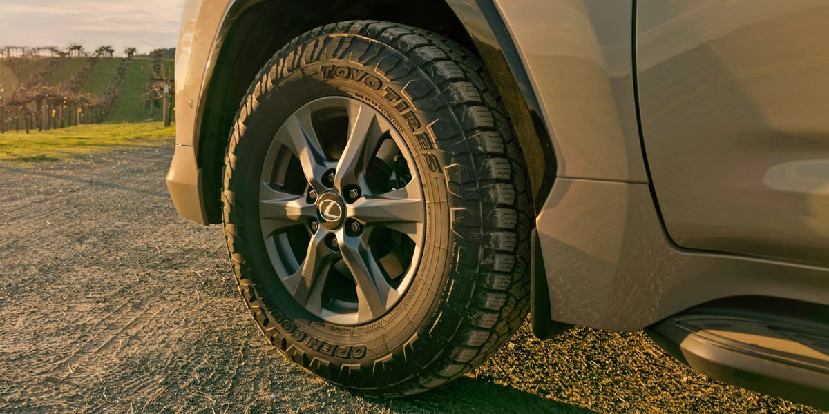 First up for the new year: flagship 457-hp 2026 Lexus LX 700h hybrid-6, 583 lbft torque, 8000 lb tow, 0-60 in 6.4 sec. Ours will be Overtrail w locking diffs f/r, 18-in wheels, 33-in AT tires, front skid plate. LX lineup $108-142.5k, 700h Overtrail base $117k. #LexusUSA #LexusLX