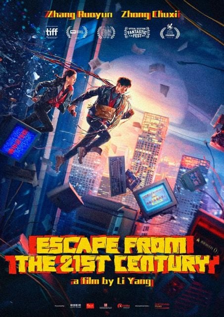 Honnêtement je ne sais pas quoi dire tellement le film est un ovni à tous les niveaux. Il ose tout, il mélange les codes et les genres, il mélange les formats d'images et les idées de mise en scène, le tout lié par un montage monumental.

On passe par toutes les émotions, on