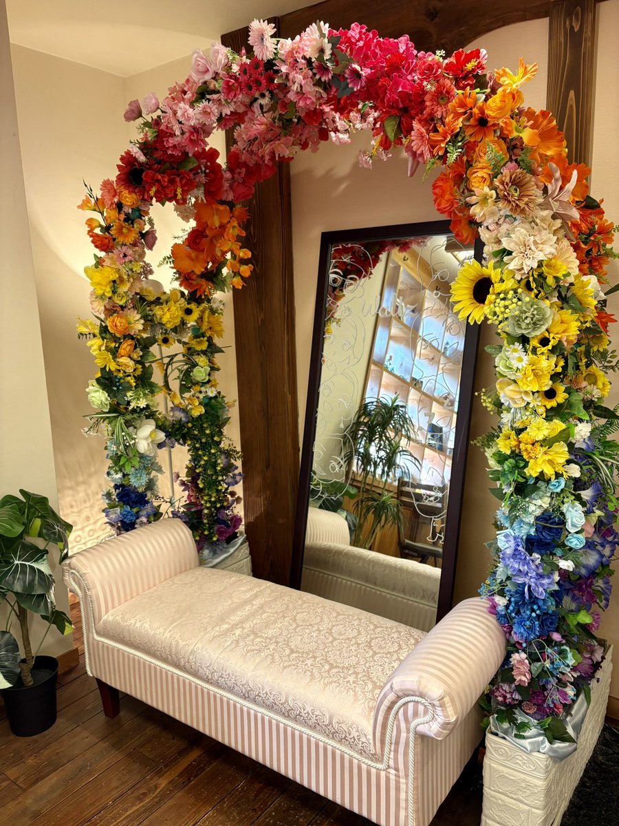 本日、12/31（水）
21:00まで営業予定です。

御来店、お待ちしております✨

waltz-selection.jp

#waltz 
#オーガニック
#セレクトショップ
#新宿 #新大久保
#ギフト