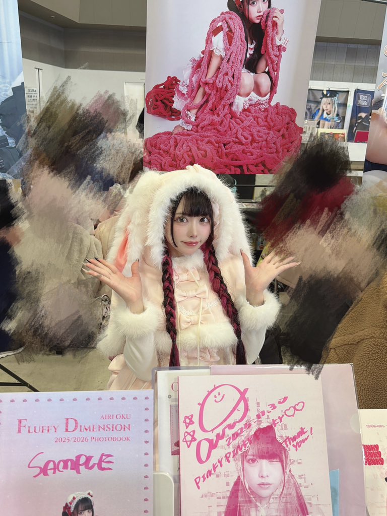 mantacochan___'s tweet photo. 🧠東ホール X-53b🧠

います૮(⸝⸝⁔Ⅰ ⩊ Ⅰ⁔⸝⸝)ა始まった！ https://t.co/gbTwWeAVvU