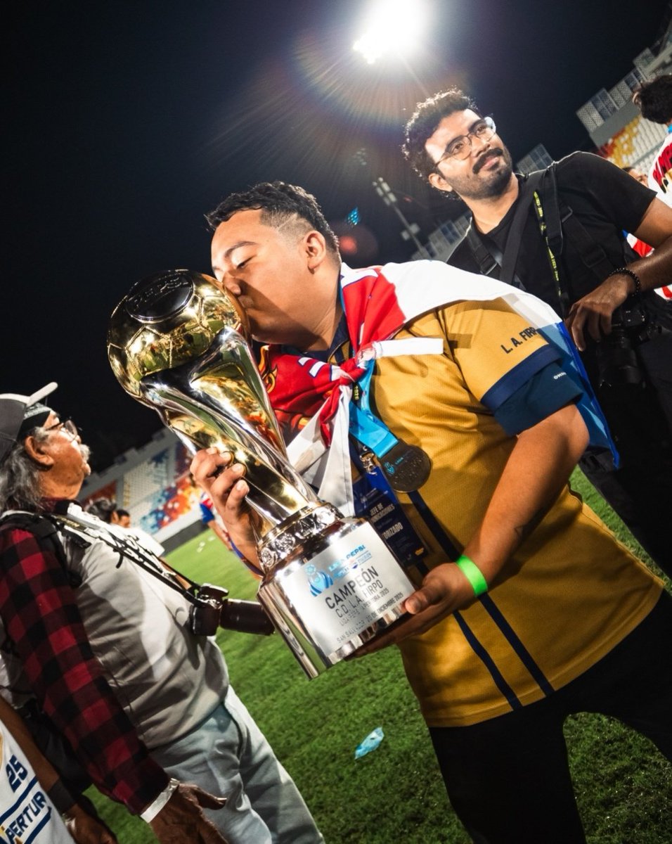 Me tocó cerrar este capítulo siendo campeón.❤️🤍🩵🏆
Un sueño cumplido de cualquier pampero.💪