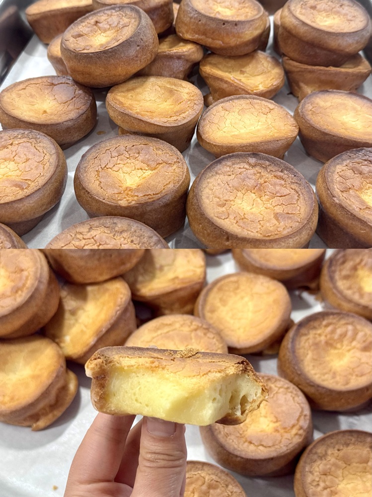 thenetcircle's tweet photo. Fresh from our kitchen—chewy butter rice cakes🍘, two-tone butter cookies🍪, and classic Lvdagun. Simple flavors, comforting bites, and a cozy moment to pause and enjoy.😋✨
A little sweetness to wrap up the year—wishing everyone a happy and delicious 2026!🥳🥂
#HappyNewYear2026 https://t.co/dxHT4nRrhe