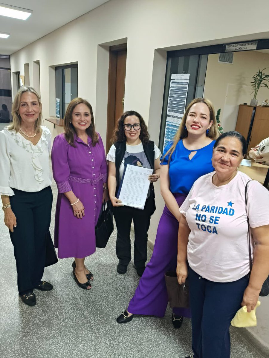 Lorena Segovia tweet media