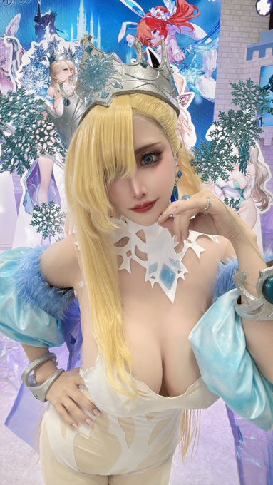 Twitterのコスプレ画像11