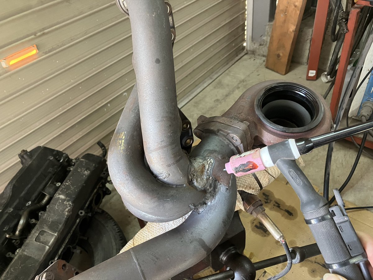 エキマニ修理中〜！ #td06 #tig溶接 #sr20 #welding #メンドクサイ