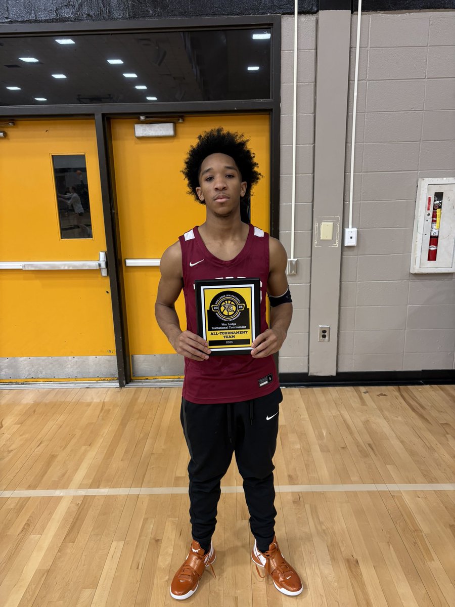 SequoyahHoops's tweet photo. Congratulations to Caleb Winfrey of ML King for being selected to the All Tournament team https://t.co/E6Qa641sAV