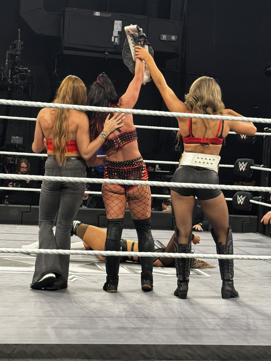 richschellhase's tweet image. #Fatalinfluence and @jacyjaynewwe gets the win over @WrenSinclairWWE and then @kendalgreywwe makes the save and gets her hands on the belt! @FallonHenleyWWE @lainey_wwe #WrenQCC