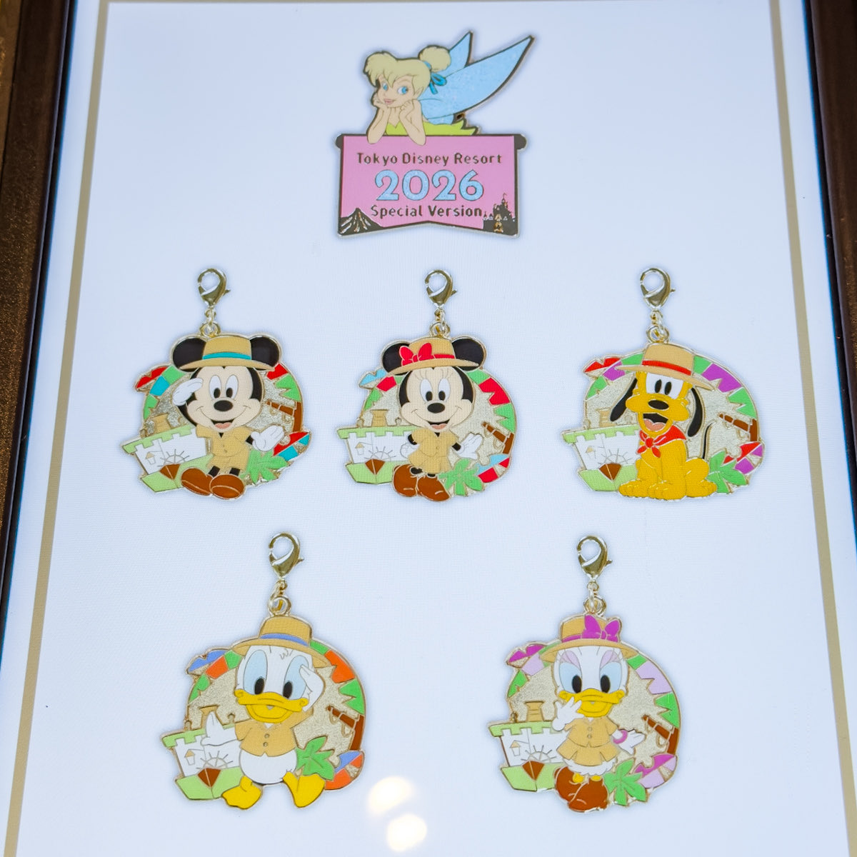 ティンカーベル　ピンバッジ　絵画　額縁 ティンカー・ベルデザイン！ 東京ディズニーランド「ジャングル